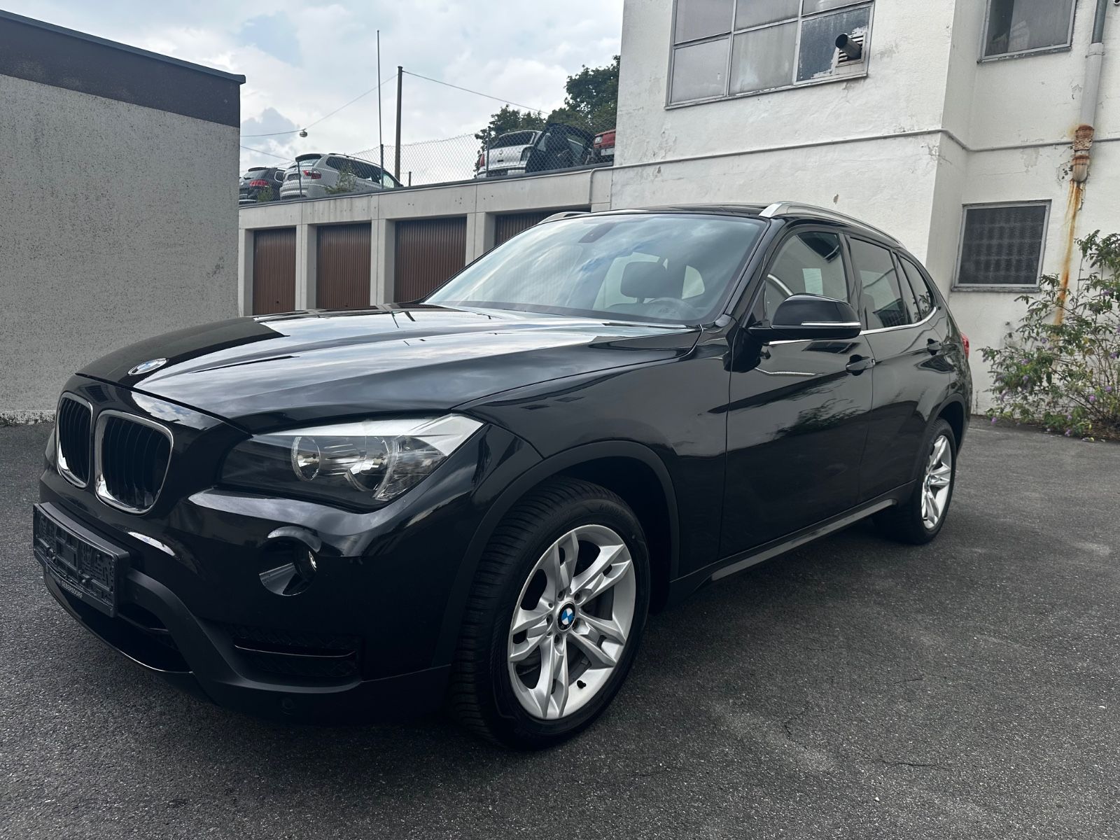 BMW BMW X1 sDrive 18 d/Sport Line/panorama/pdc/euro5/a