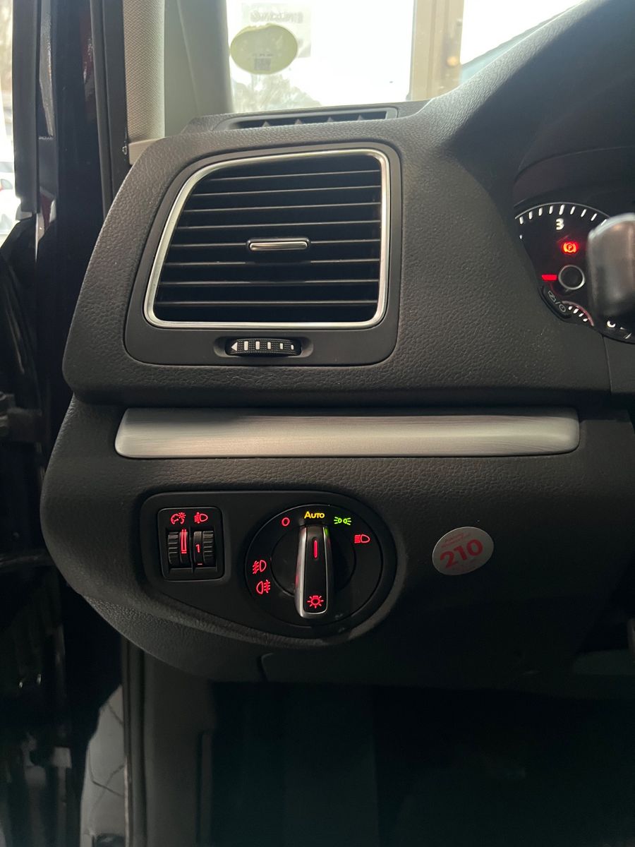 Fahrzeugabbildung Volkswagen Sharan 2.0 TDI Comfortline * PANO* R.KAMERA *AHK