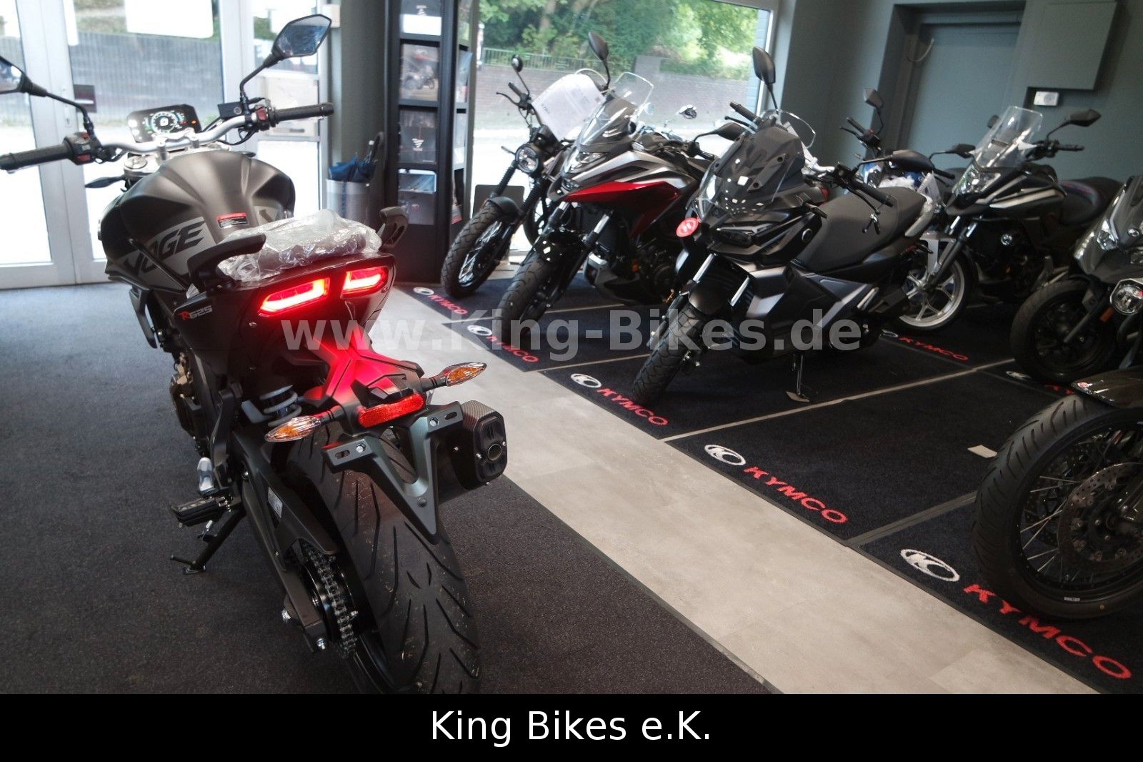 Fahrzeugabbildung VOGE R625 - Fahrschul Offensive* - inkl.35 KW Drossel