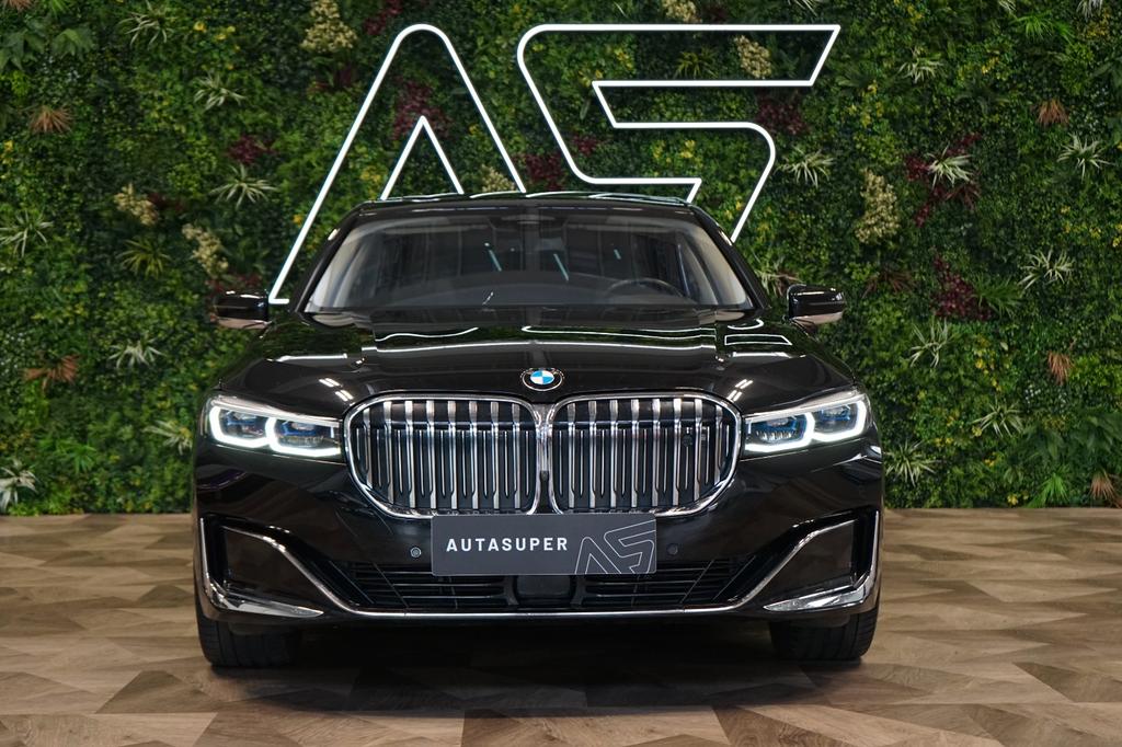 BMW 740