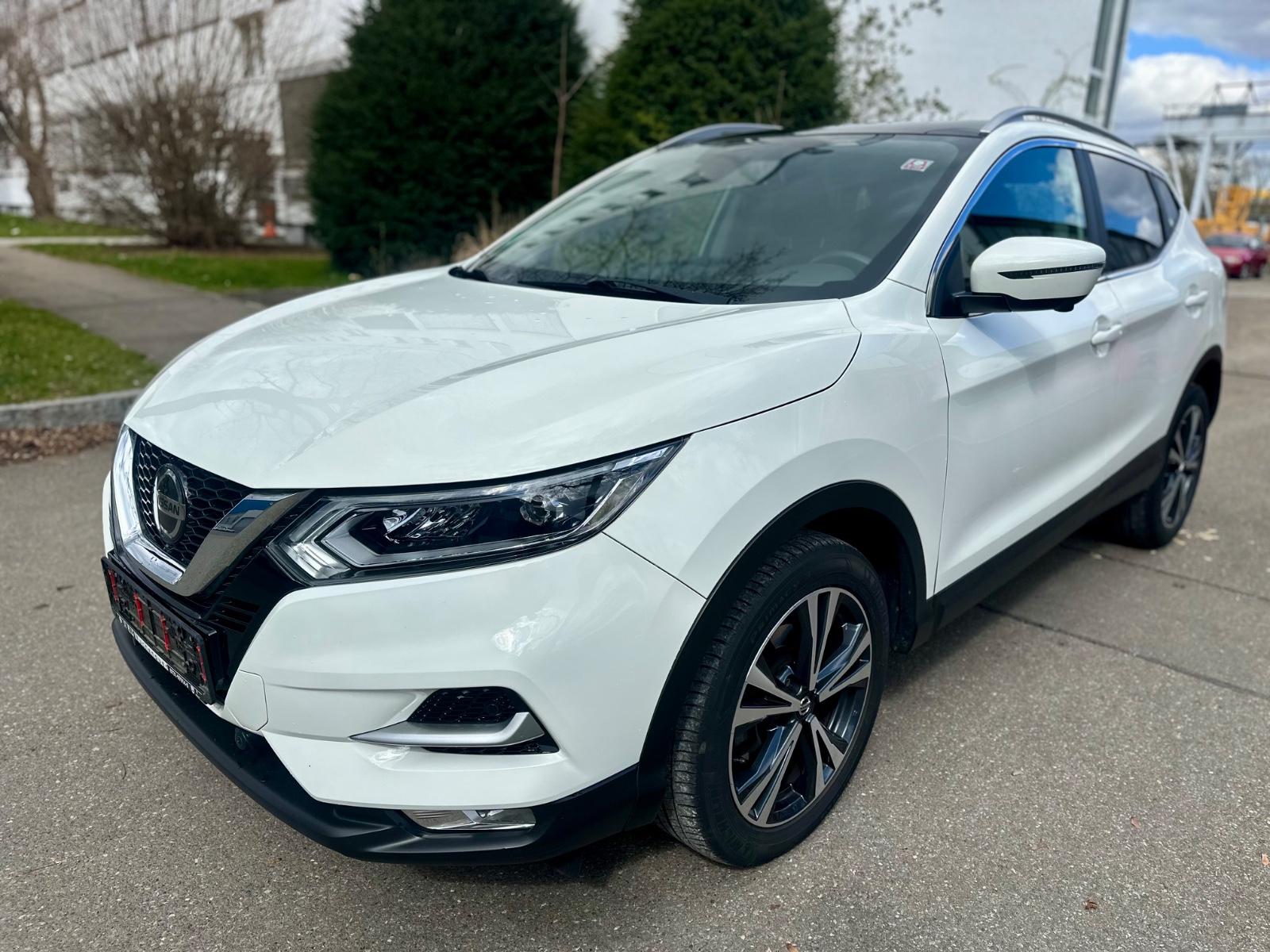 Nissan Qashqai N-Connecta*LED*360 Kamera*Pano*Keyless*