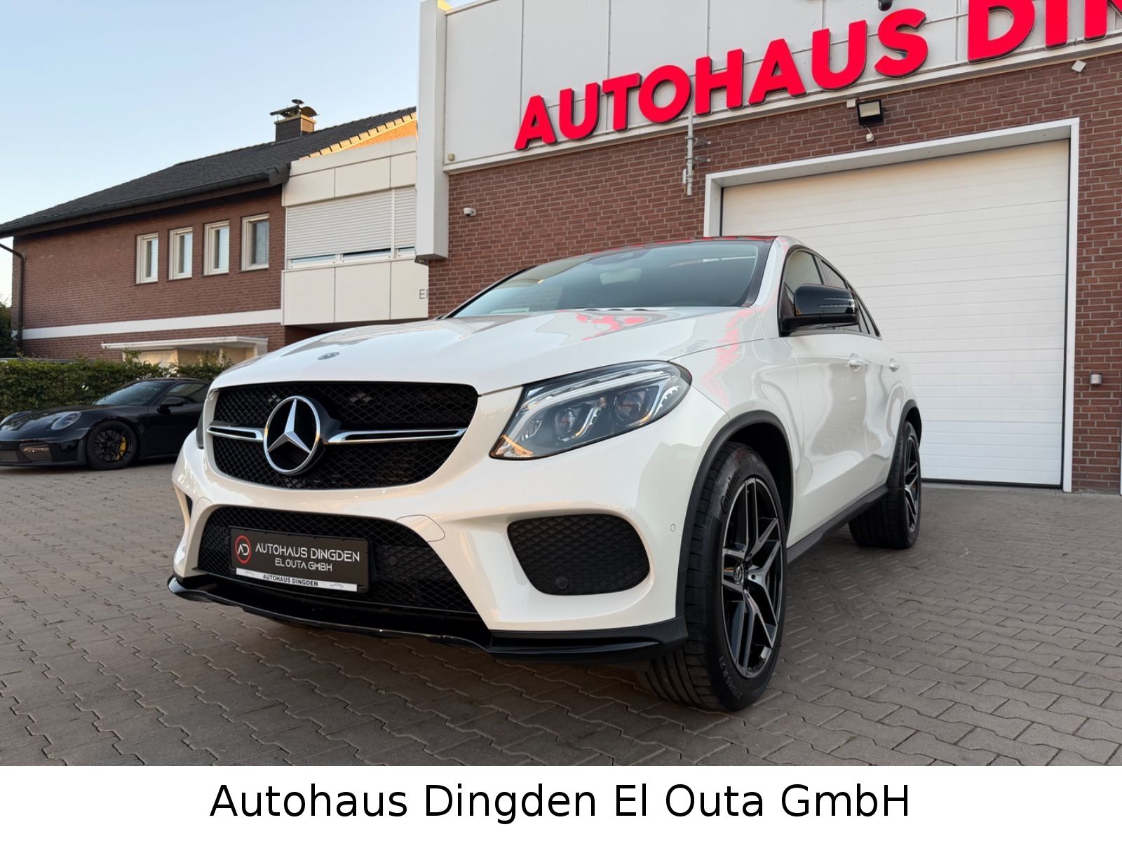 Mercedes-Benz GLE 350d Coupe 4Matic AMG Line foto 1