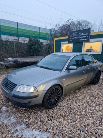 Volkswagen Passat Lim. Basis