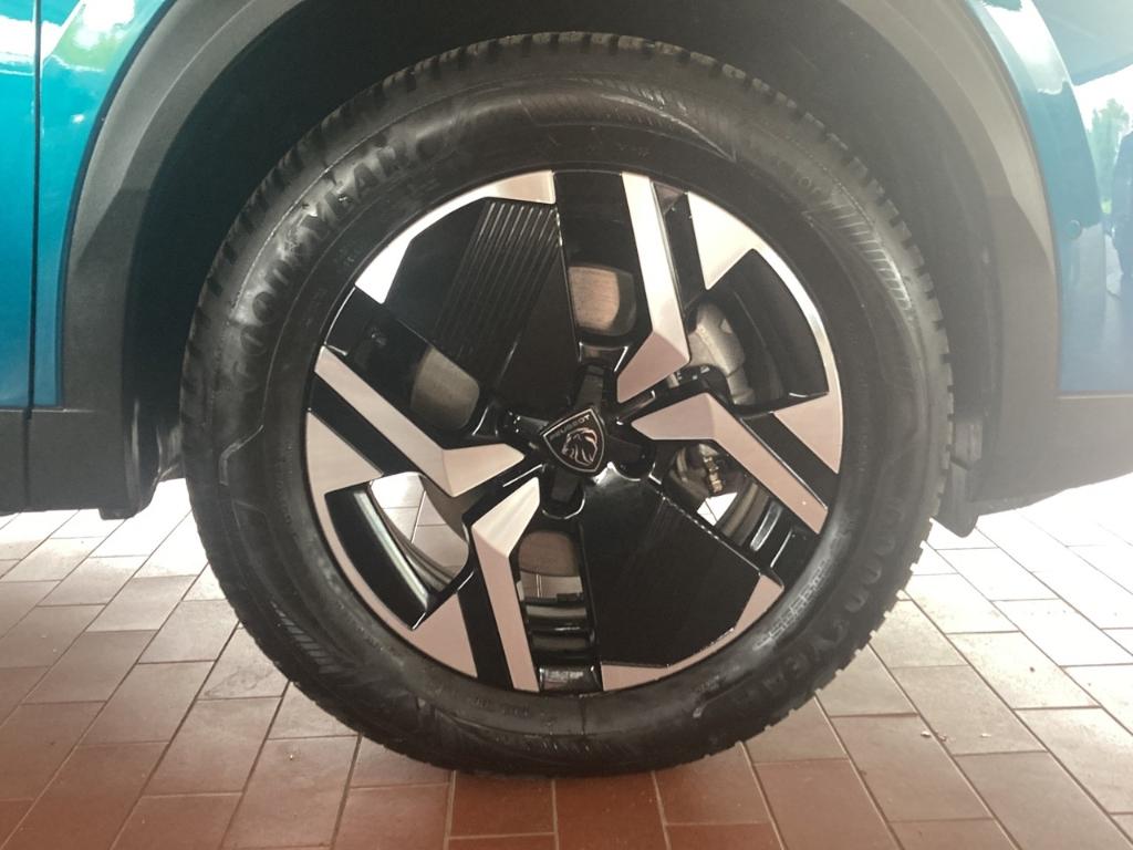 Peugeot 2008 Hybrid GT AT Shz Navi Kamera 360 PDC v+h