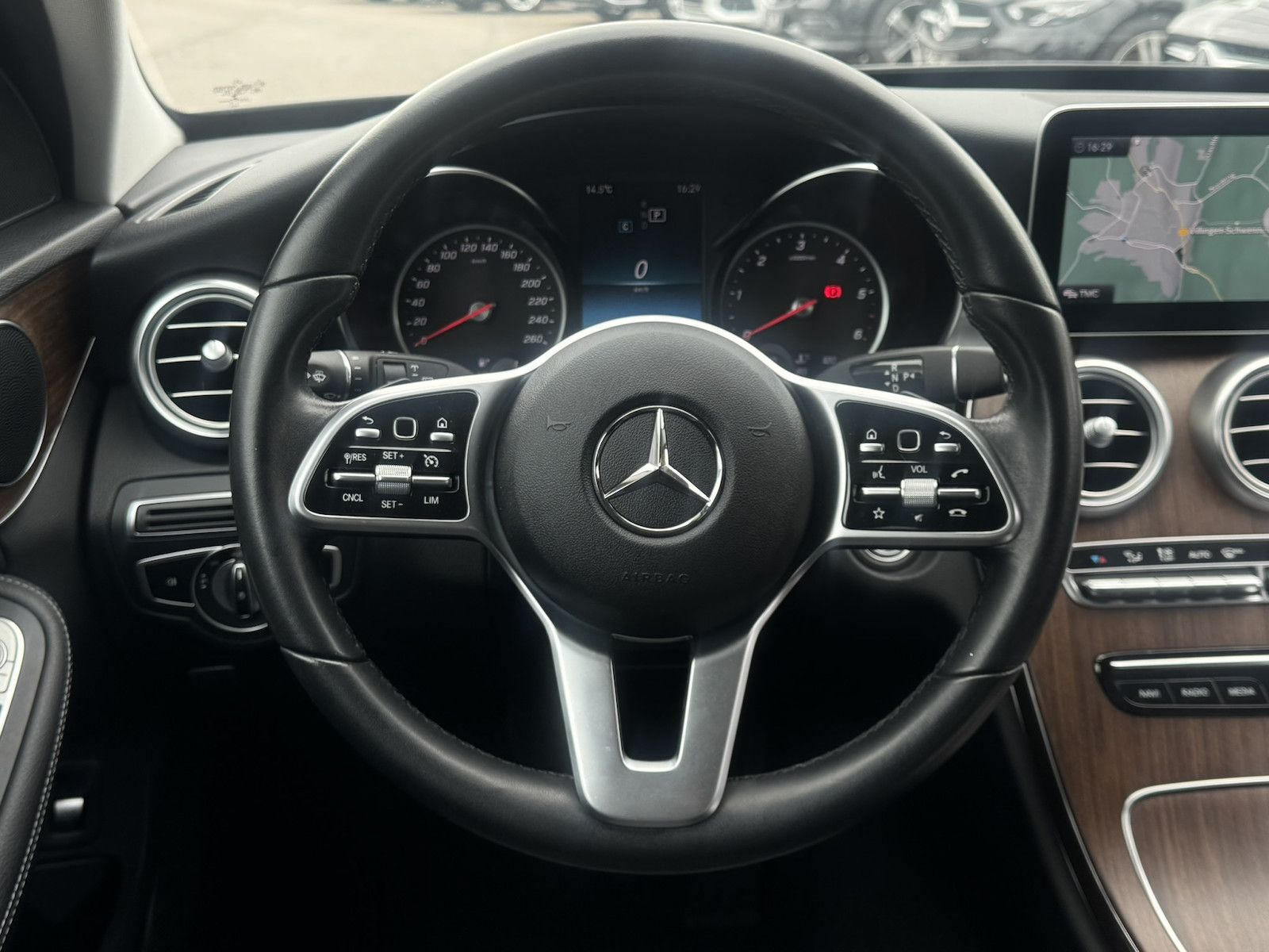 Mercedes-Benz C 220 d 4 MATIC T- MODELL/KAMERA/AHK/NAVI/1.HAND foto 18