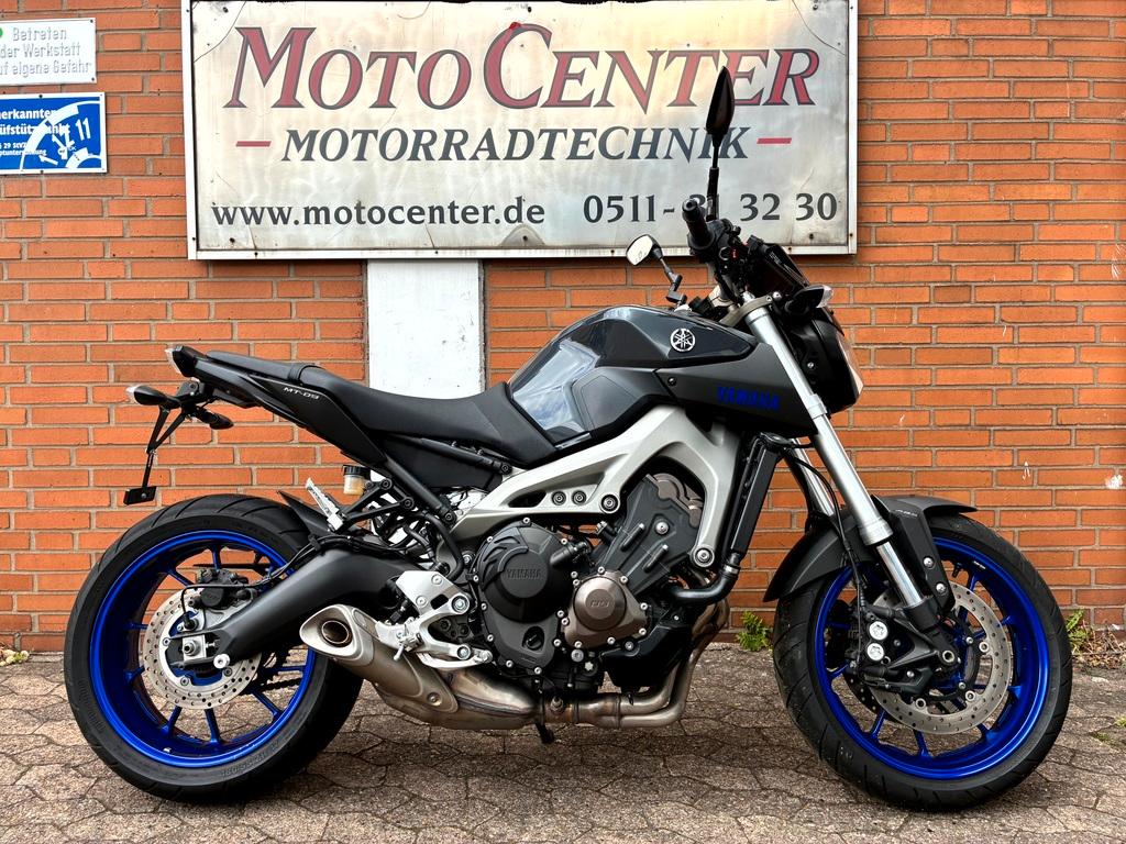 Yamaha MT-09 ABS -- sehr guter 1A Zustand, Extras --