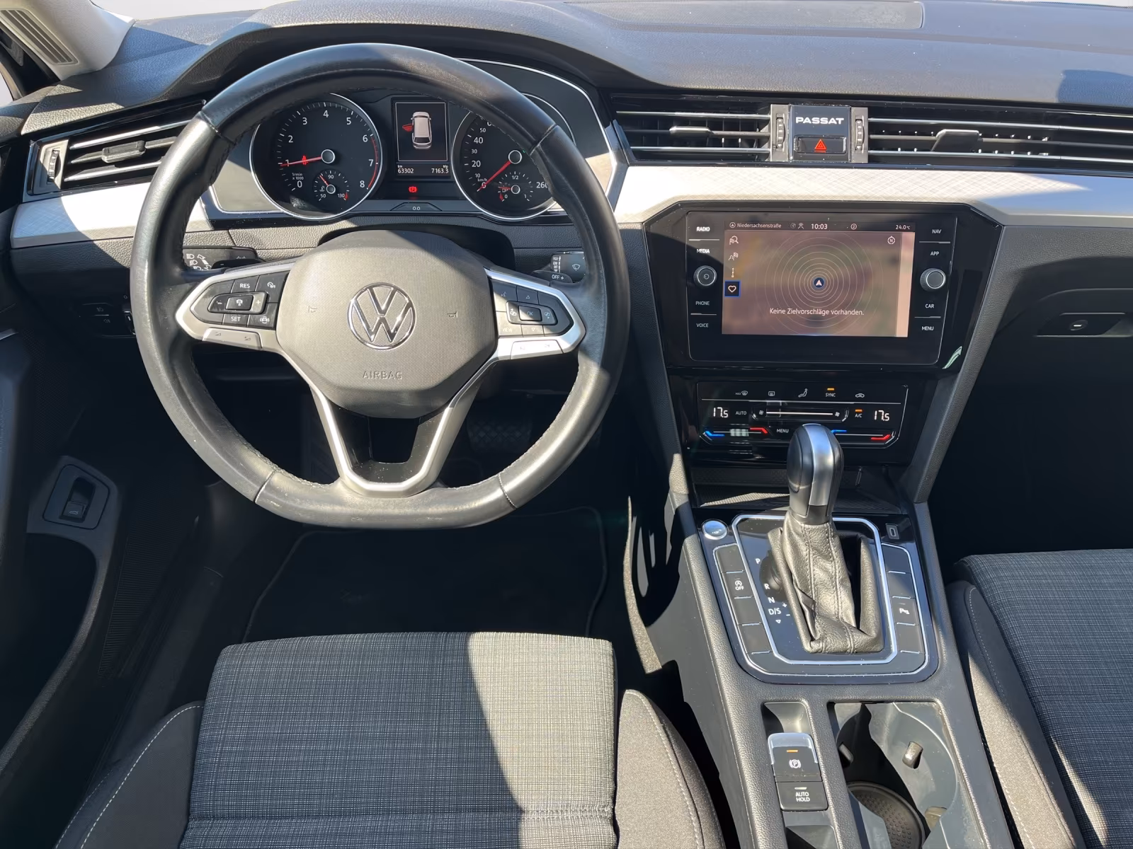 Volkswagen Passat 1.5 TSI DSG Business AHK Navi LE, миниатюра 9