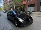 Mercedes-Benz R 280  AUTOMATIK NAVI XENNON SCHIEBEDACH - gebrauchte Mercedes-Benz R-Klasse aus dem Jahr 2010