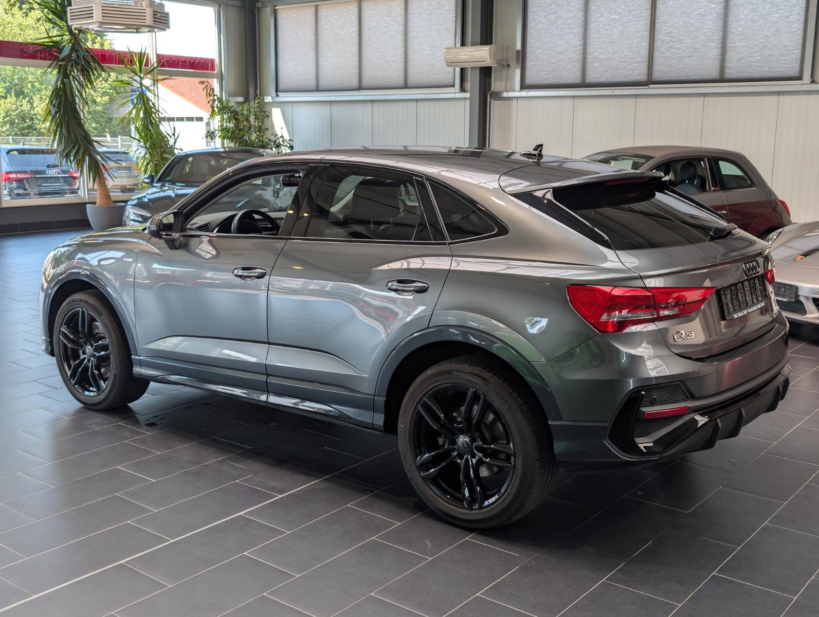 Audi Q3 40 TDI Sportback quattro S tronic S line, миниатюра 2