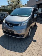 Nissan Evalia Tekna 1.5 dci 110 DPF - Nissan Evalia mit Diesel-Antrieb