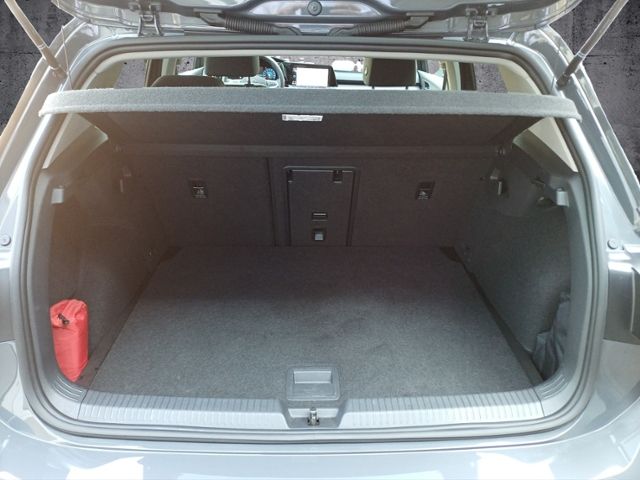 Golf 1.5 TSI Active ACC/LED/SHZ/KLIMA/NAVI/EPH