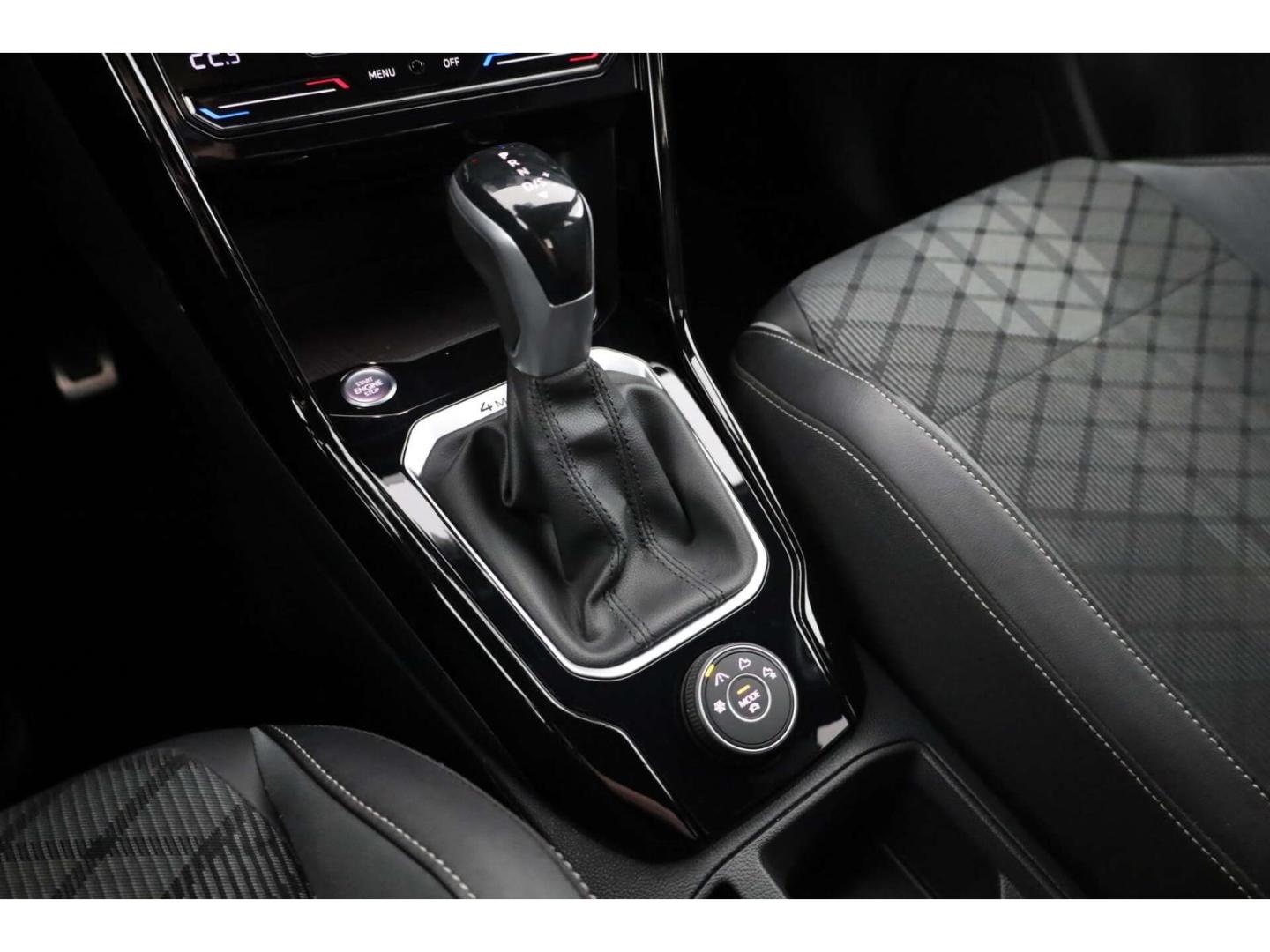 Volkswagen T-Roc 2.0 TSI 4Motion R-Line Black Style, миниатюра 16