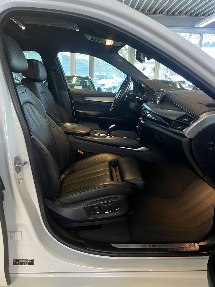 Fahrzeugabbildung BMW X6 xDrive 40 d M Sport Paket *Soft*Schiebedach*