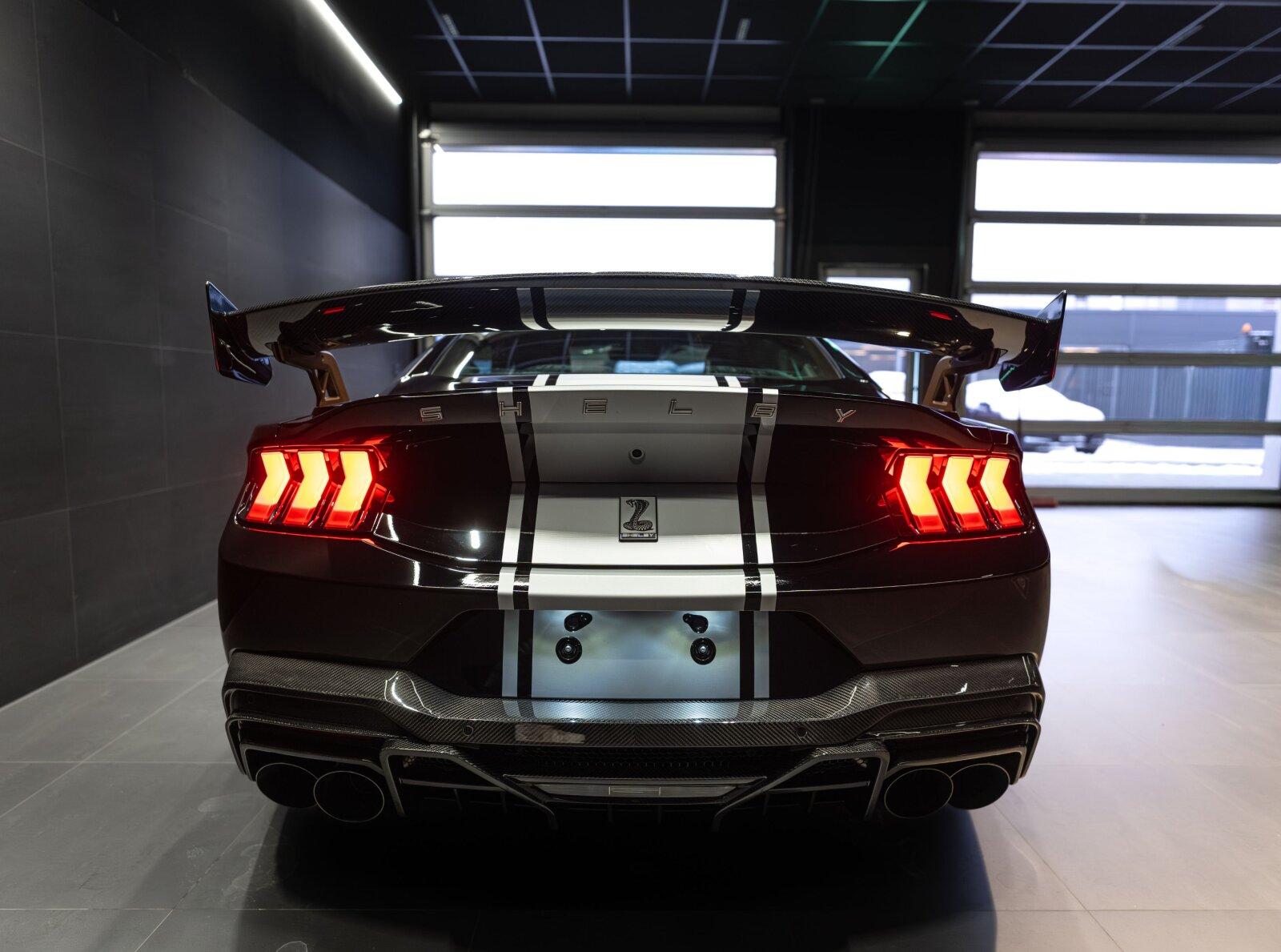 Ford SHELBY Supersnake 5.0l V8 830+HP Dynamic Perfor.