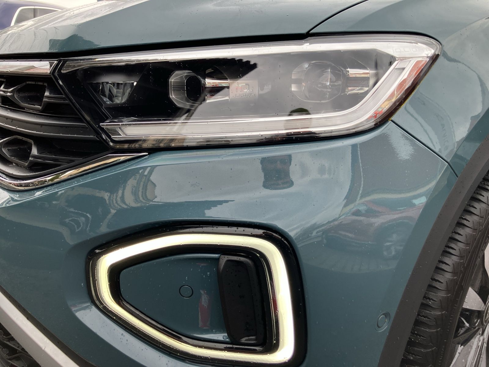 Fahrzeugabbildung Volkswagen T-Roc 1.0 TSI Move LEDplus AHK Navi AID ACC RFK