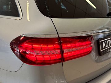 Mercedes E 220 - 7