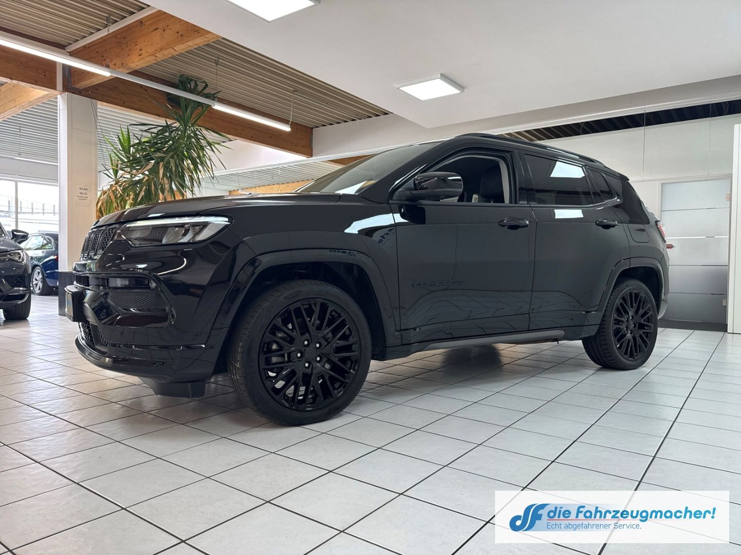Fahrzeugabbildung Jeep Compass S Plug-In Hybrid 4WD 1.3 EU6d Navi Sound