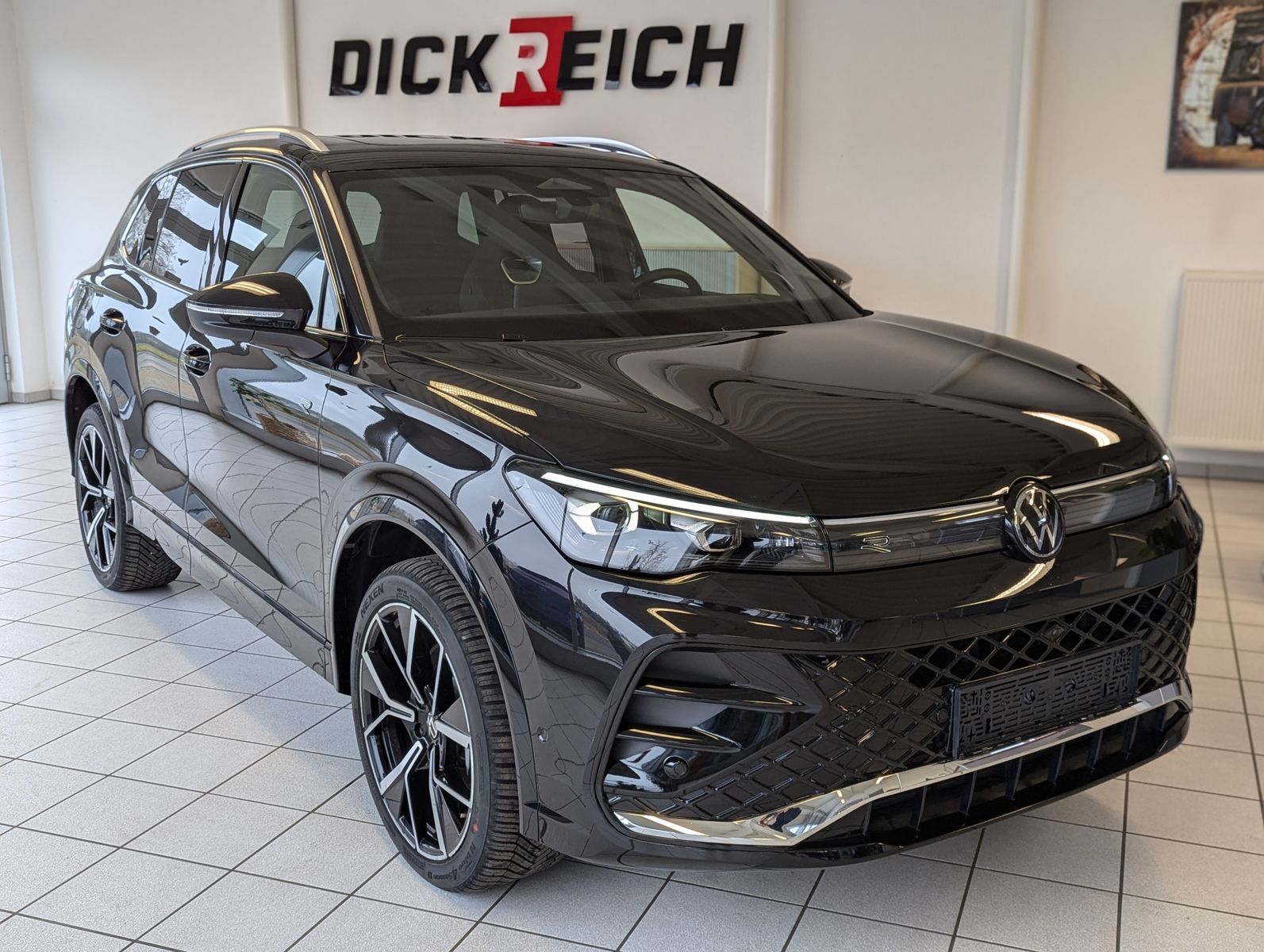 Image du véhicule Volkswagen Tiguan 2.0TDI R-Line 4M Pano H/K AHK Matrix 20