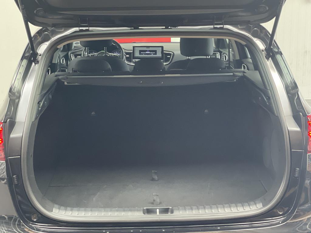 Kia Ceed SW 1.5 T-GDI DCT Spirit