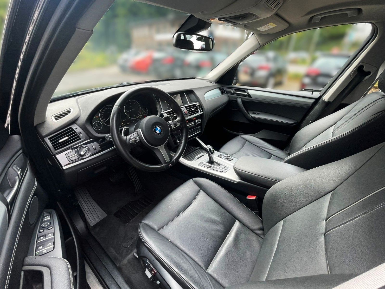 Fahrzeugabbildung BMW X3 xDrive 30d xLine SAG LEDER NAVI LED 360° 1.Hd