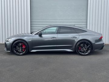 2025 AUDI RS7 — фото 6