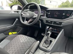 Fahrzeugabbildung Volkswagen Taigo 1.0 TSI DSG R-Line MATRIX NAVI KAMERA AHK
