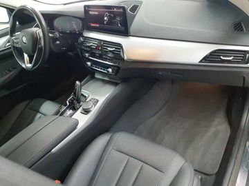 BMW 520 - 9