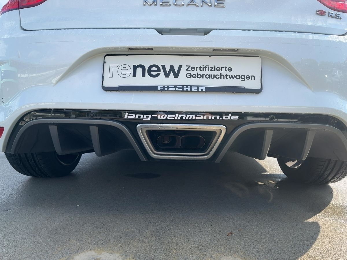 Fahrzeugabbildung Renault Megane R.S. TROPHY TCe 300 EDC R.S. Monitor HUD - mit KI generiert/bearbeitet