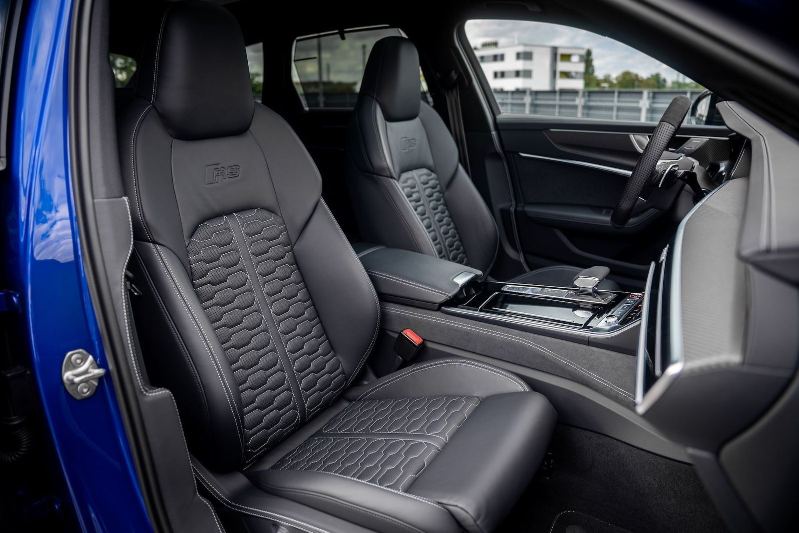Fahrzeugabbildung Audi RS6 KERAMIK|B&O-ADVANCED|CARBON|UNIKAT|1080PS