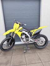 Suzuki RM-Z 250 - SUZUKI 250