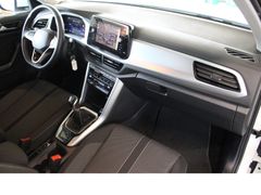 Fahrzeugabbildung Volkswagen T-Roc Life,Top-Ausstattung,Top-Zustand
