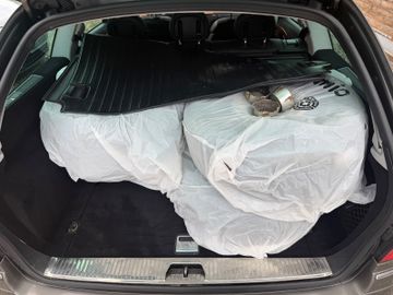 Mercedes E 280 - 3