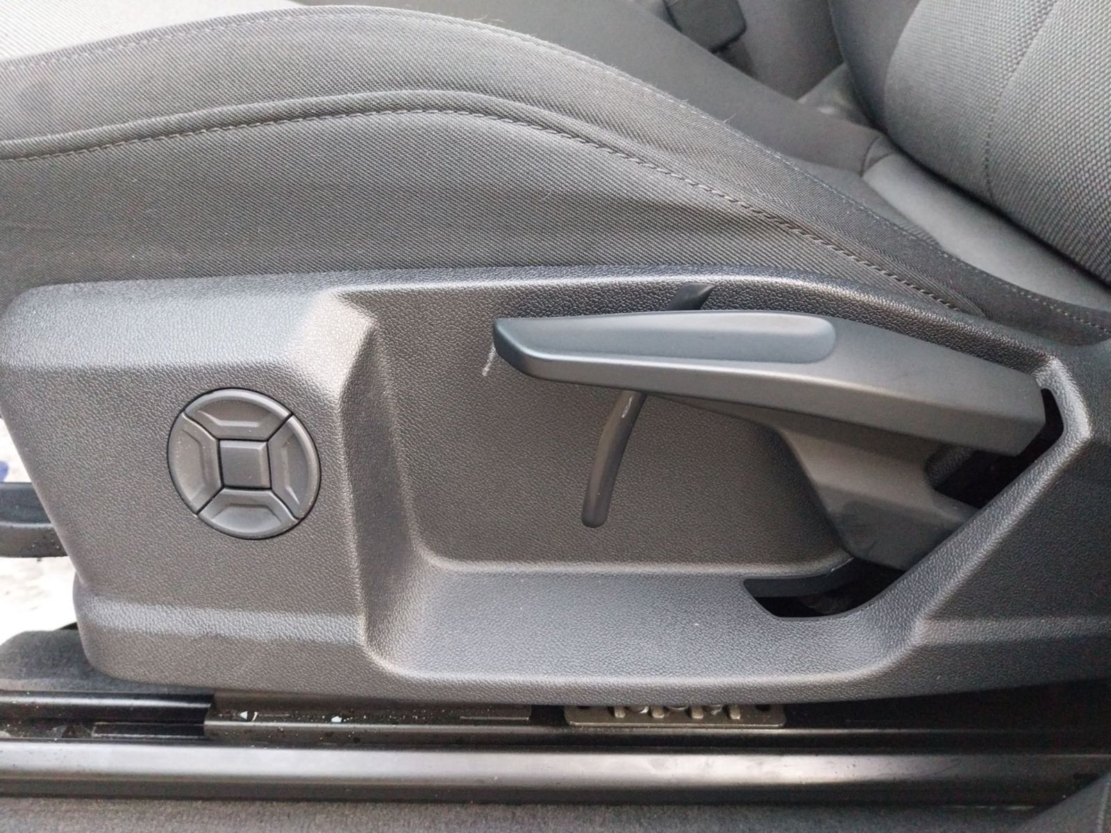 Audi Q3 - Bild 8