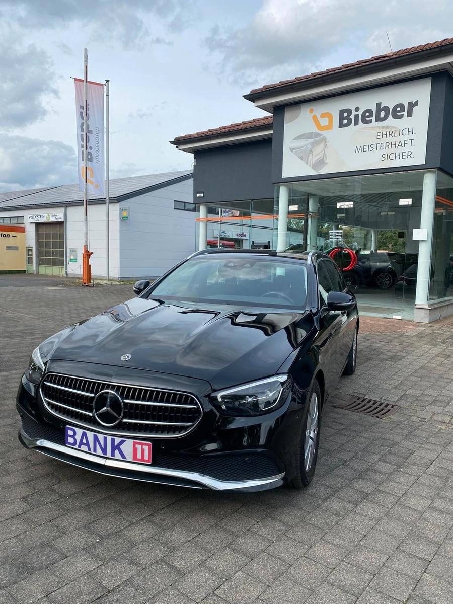 Mercedes-Benz E 220 E T-Modell E 220 d 4Matic