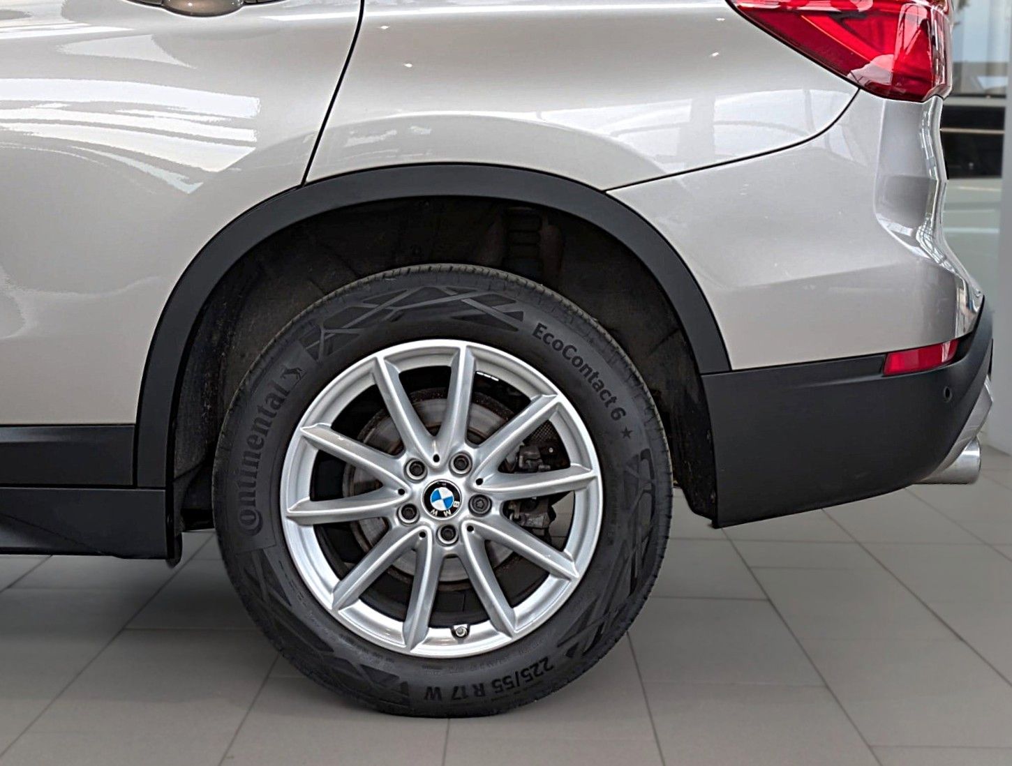 BMW X1 sDrive 18 d AUT. NAVI SITZH. 1.Hd SCHECKH.BMW foto 14