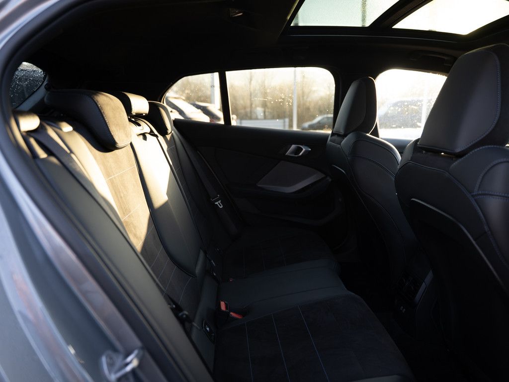 BMW M135 - Bild 10