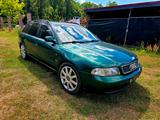 Audi A4 B5 Avant 1.6 tausch möglich - Audi A4 aus 1997: Kombi