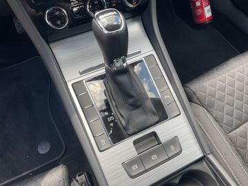 Skoda Superb Combi III 2.0 TDI DSG Ambition NAVI CAM