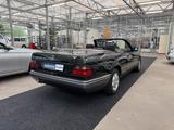 Mercedes-Benz W124 CE 300 H ZULASSUNG//SCHECKHEFTGEPFLEGT TÜV - Mercedes-Benz CE-Klasse Gebrauchtwagen