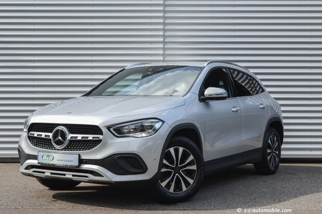 MERCEDES-BENZ GLA 250 e Style ACC Kamera Komfort 1. Hand MwSt.