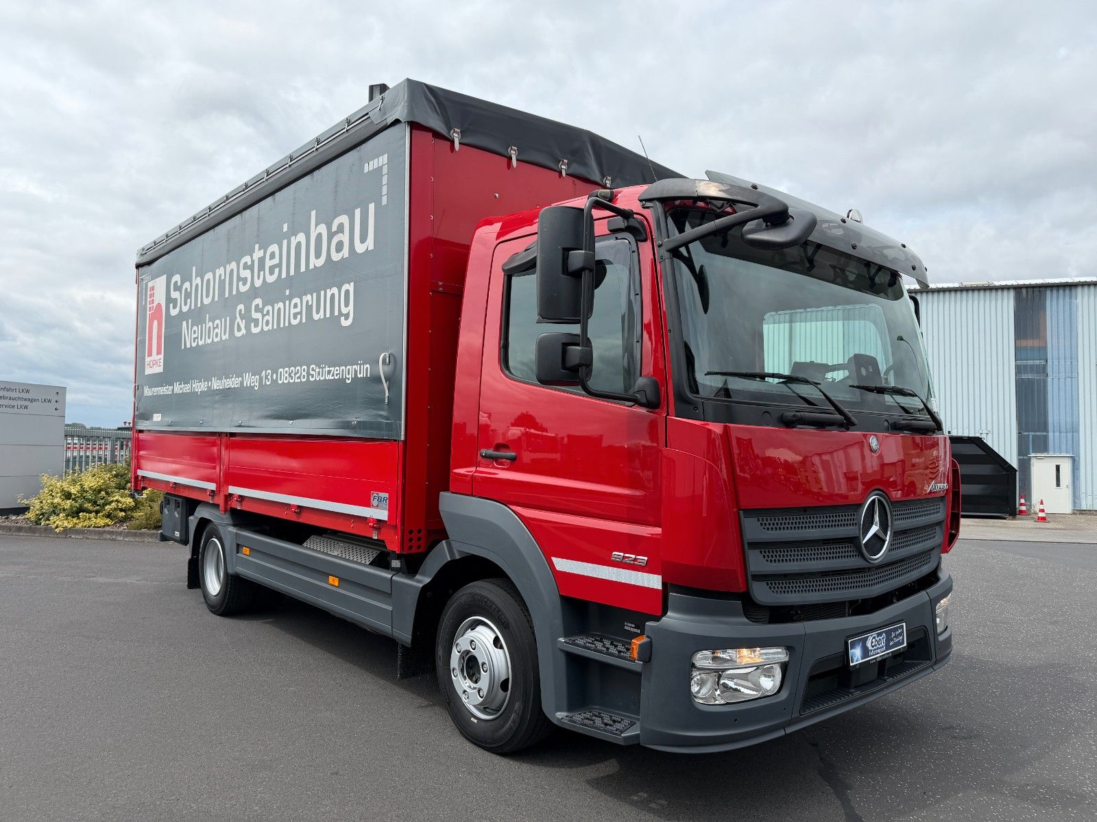 Fahrzeugabbildung Mercedes-Benz Atego 923 L 3 Sitze Standh. Ausbau