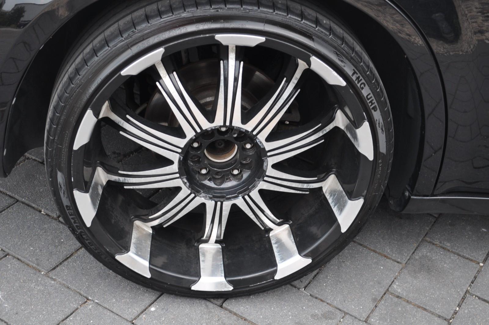 CHRYSLER 300C 3.5 V6  | 249 ch | BVA | 22' - AUTOMATIC