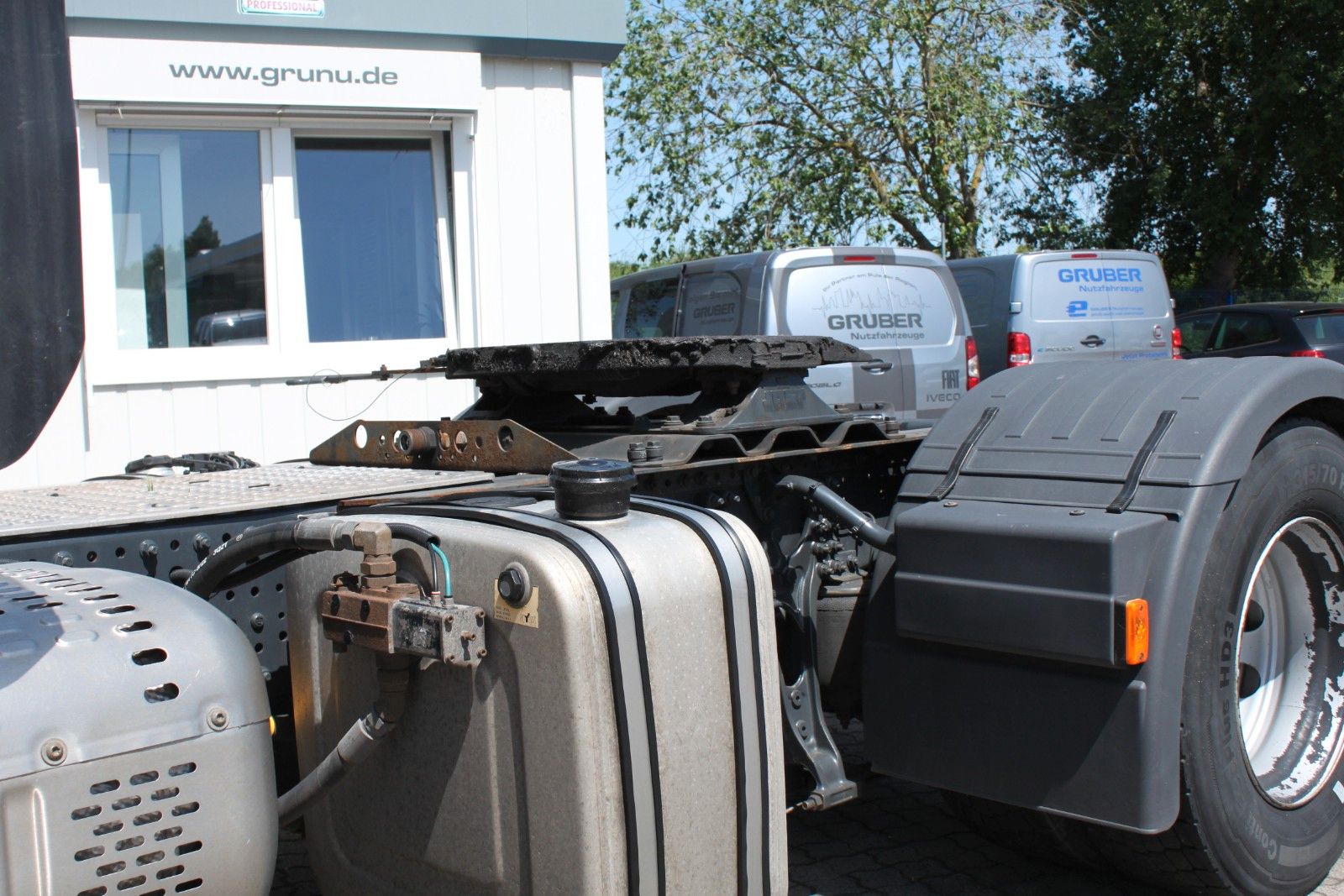 Fahrzeugabbildung Iveco S-Way AS440S48T/P mit Kipphydraulik