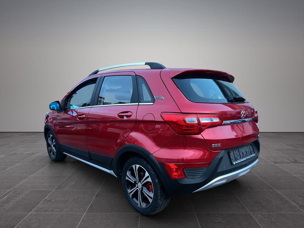 BAIC Senova X25