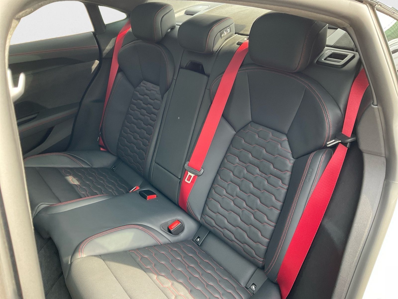 Audi RS e-tron GT - Bild 13