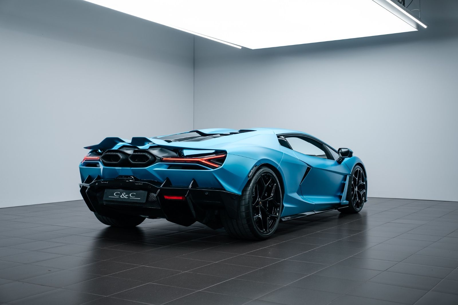 Fahrzeugabbildung Lamborghini Revuelto V12/STOCK/ STYLE PACK/PASS. DISPLAY