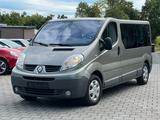 Renault Trafic 2.0 dCi UMBAU RAMPE ELEKTR SITZE TÜREN RO - Renault Trafic: 2.0