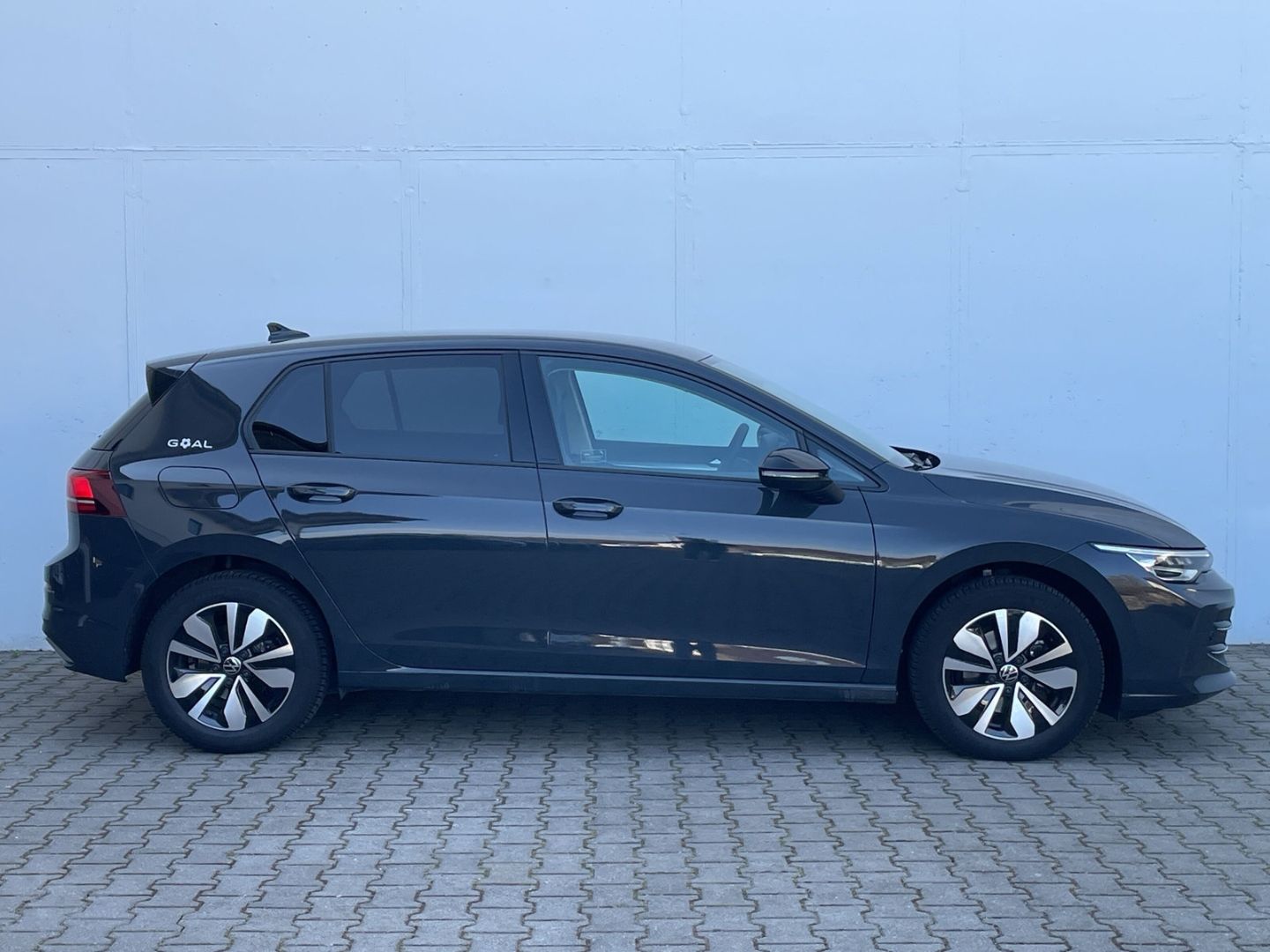 Golf VIII 2.0 TDI DSG Goal AHK/Kamera/Navi/ACC