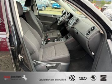 Volkswagen Tiguan - 10