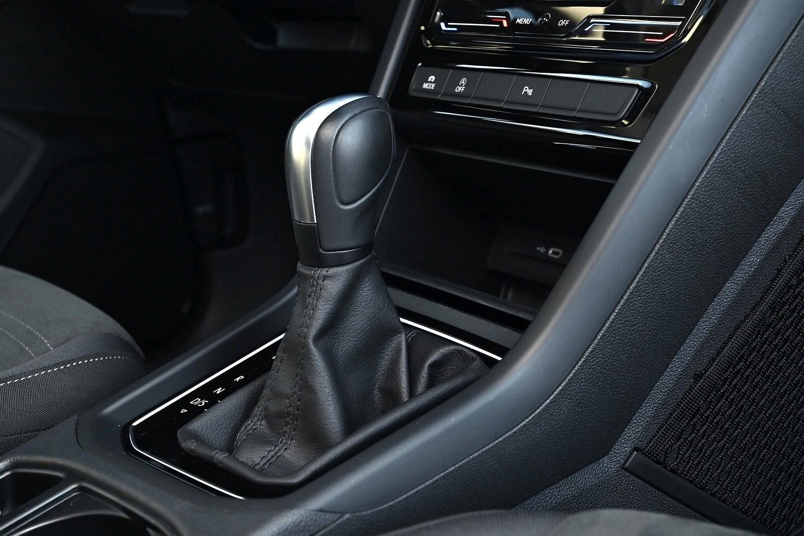 Volkswagen Touran - Bild 12